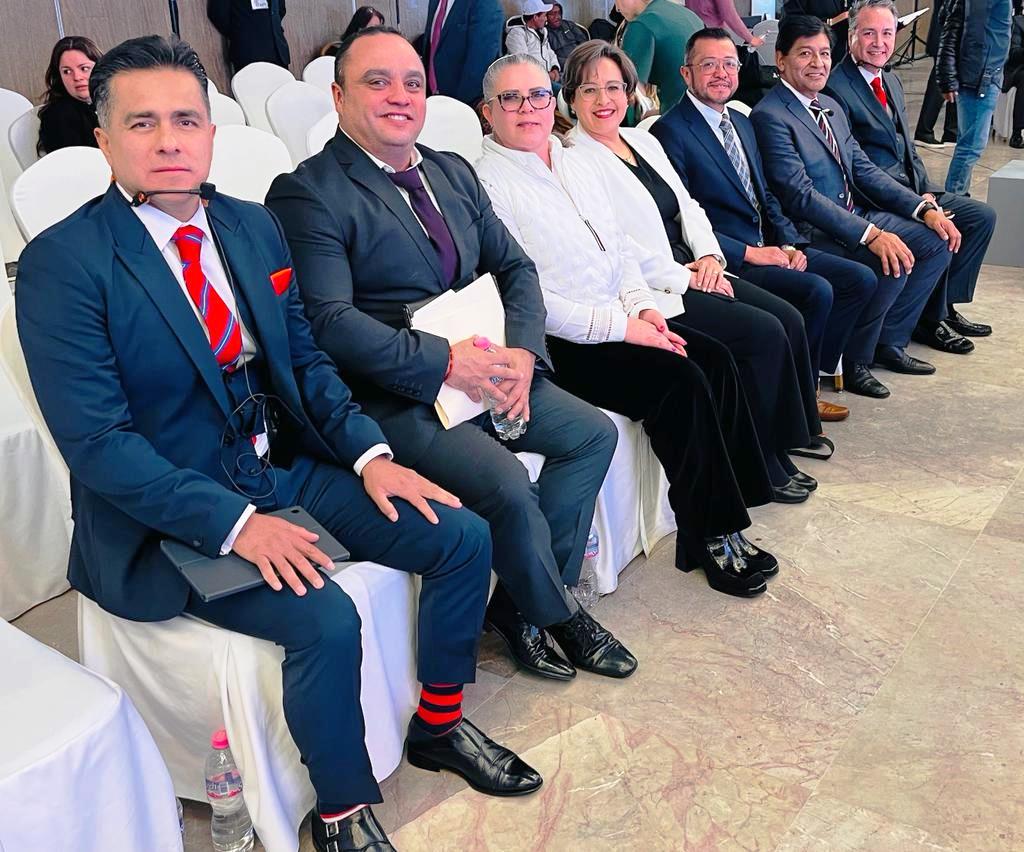 Orienta OSFEM en cumplimiento de obligaciones